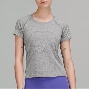 Lululemon Swiftly Tech Short Sleeve Shirt 2.0 Race Length Gray